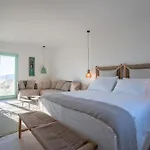 Resort Vibes Kímolos